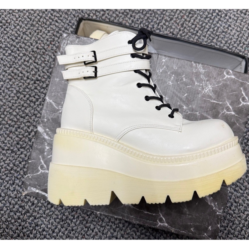 Demonia Shaker 52 White Platform Boots Size 11 Rave Vegan Leather Stomper Chunky